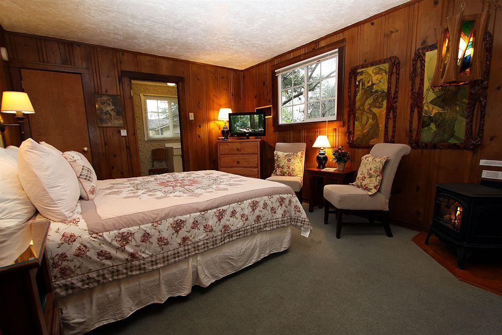 Fern Grove Cottages Guerneville Exterior foto